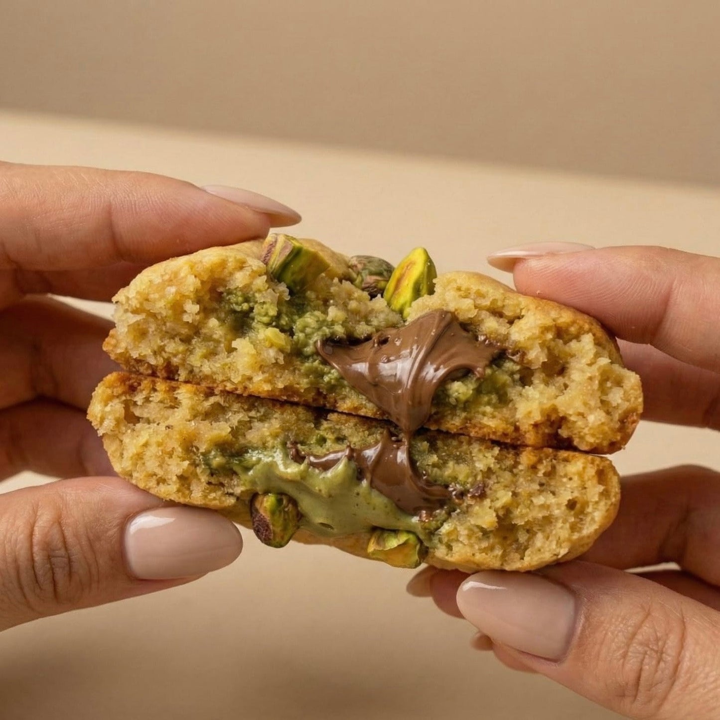 Pistachio and Nutella Mini Cookie